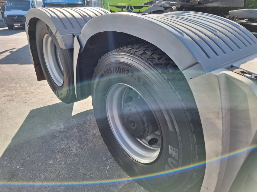 mercedes-benz axor 2544 s 6x4 2014/2014