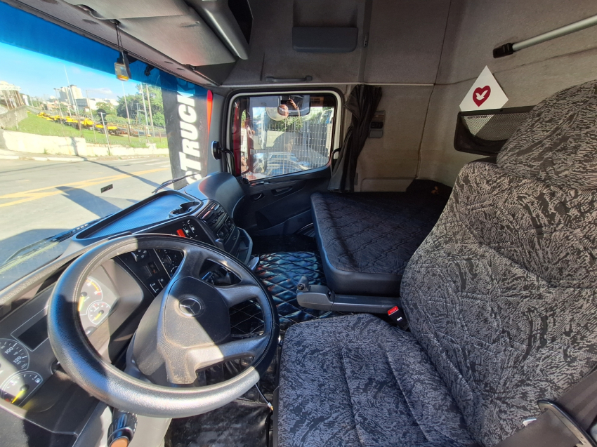 mercedes-benz axor 2544 s 6x4 2014/2014
