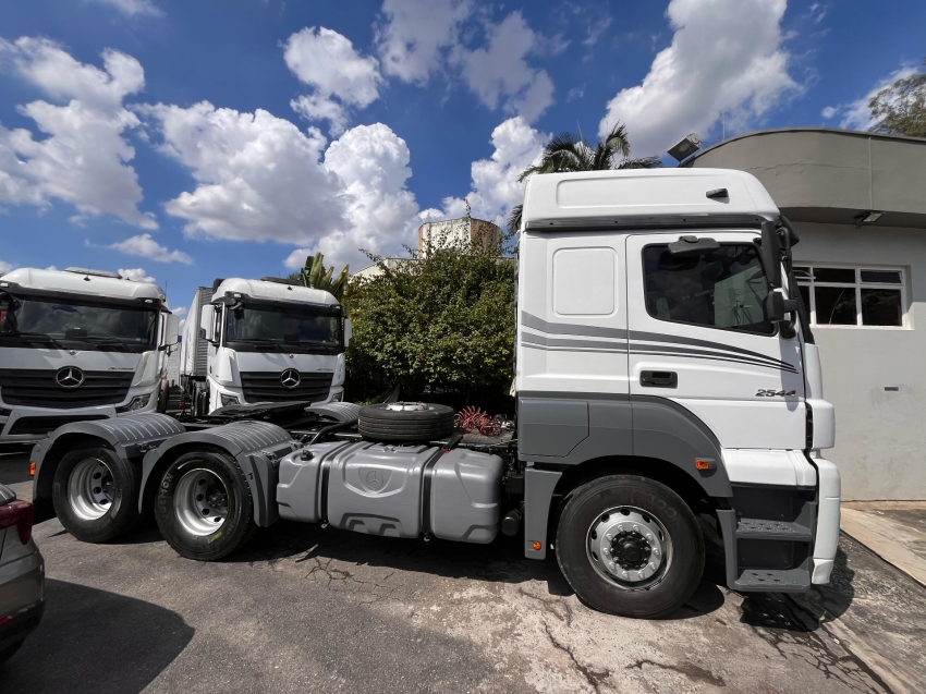 mercedes-benz axor 2544 s 6x4 2014/2014
