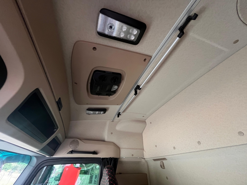 mercedes-benz actros 2653 6x4 2023/2024