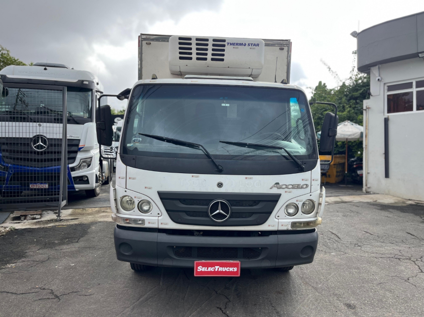 mercedes benz accelo 1016 4x2 22/22 bau refrigerado ibipora selectrucks