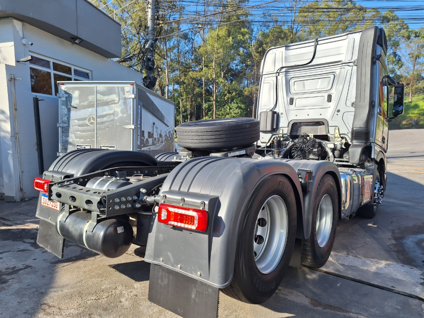 mercedes benz actros 2548 6x2 23/24 selectrucks