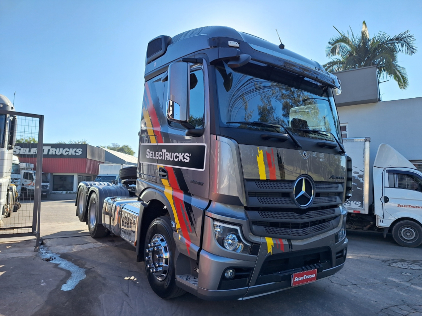 mercedes benz actros 2548 6x2 23/24 selectrucks