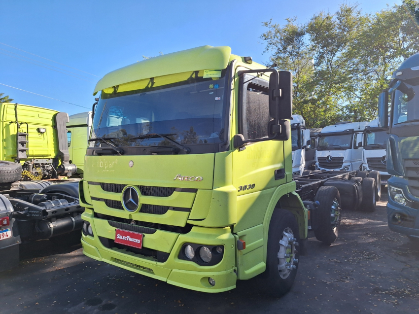 mercedes benz atego 3030 8x2 20/20 baixa km selectrucks
