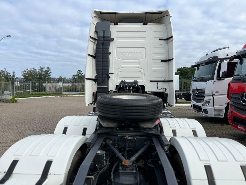 volvo fh 540 globetrotter 6x4 | selectrucks.