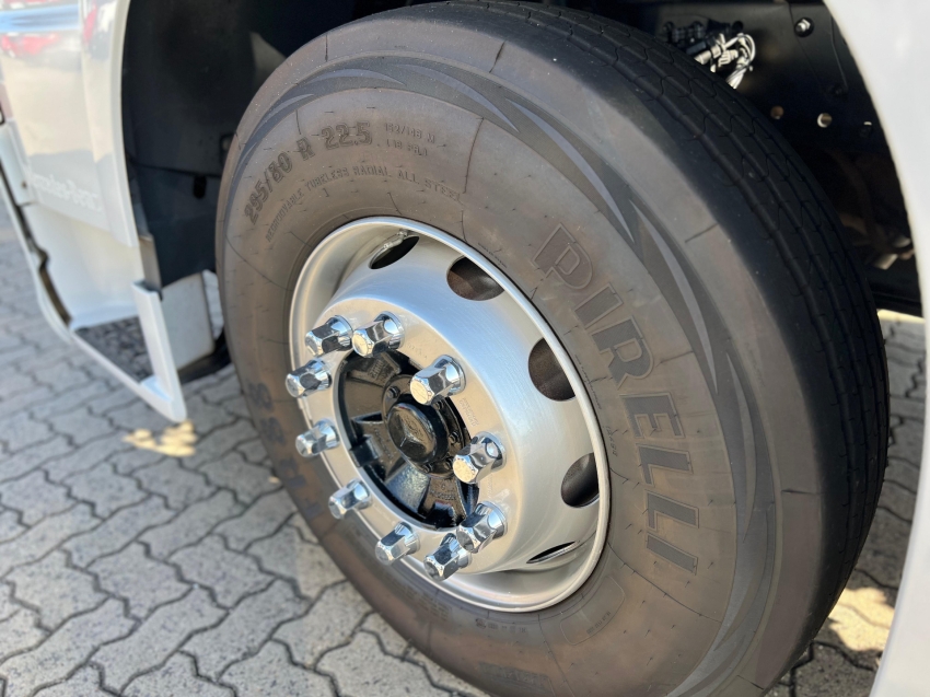 mercedes-benz actros 2546 ls 6x2 | selectrucks