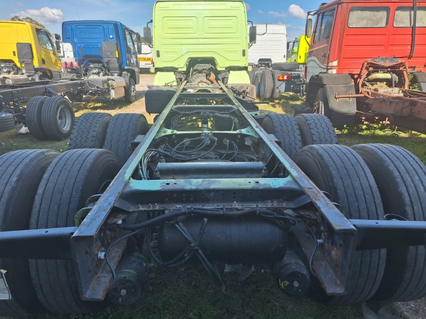 mercedes-benz atego 2426 6x2 | selectrucks