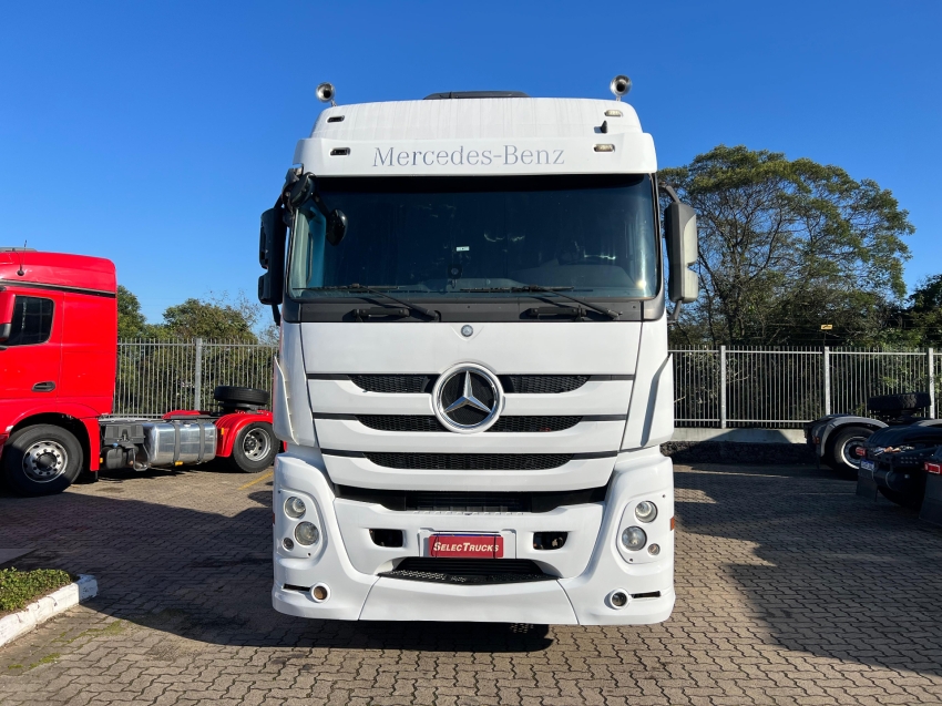 mercedes-benz actros 2651 s 6x4 | selectrucks