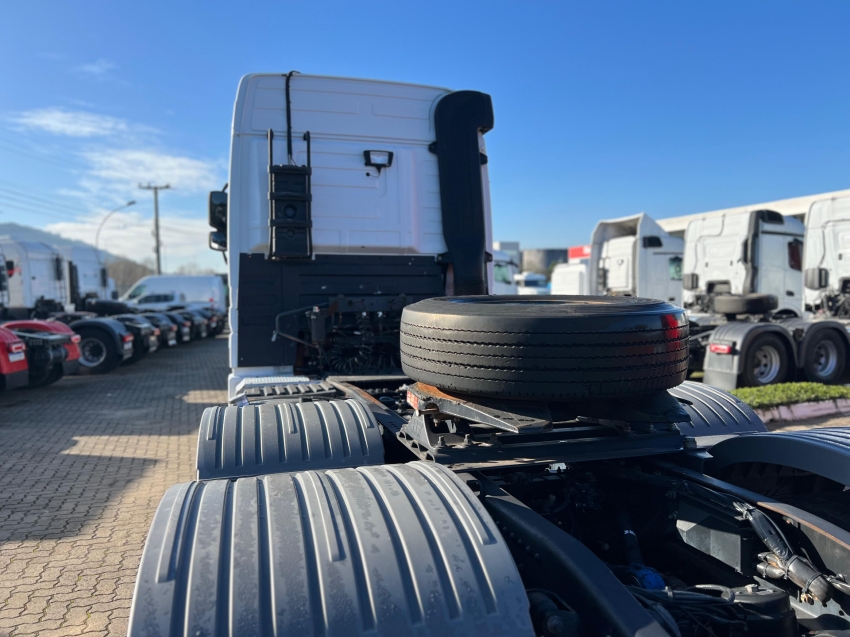 mercedes-benz actros 2651 s 6x4 | selectrucks