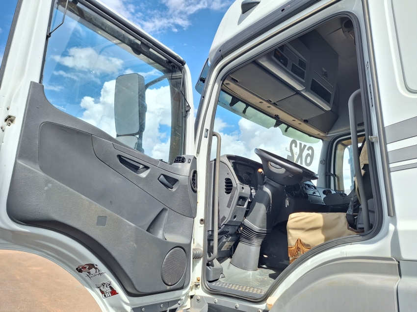 mercedes-benz axor 2544s 6x2 2022.