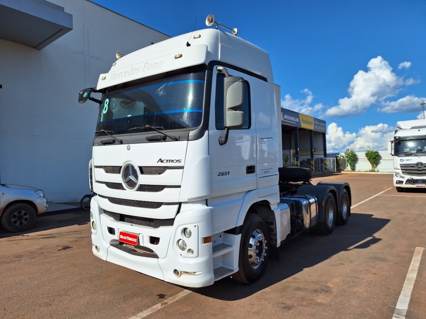 mercedes-benz actros 2651s megaspace