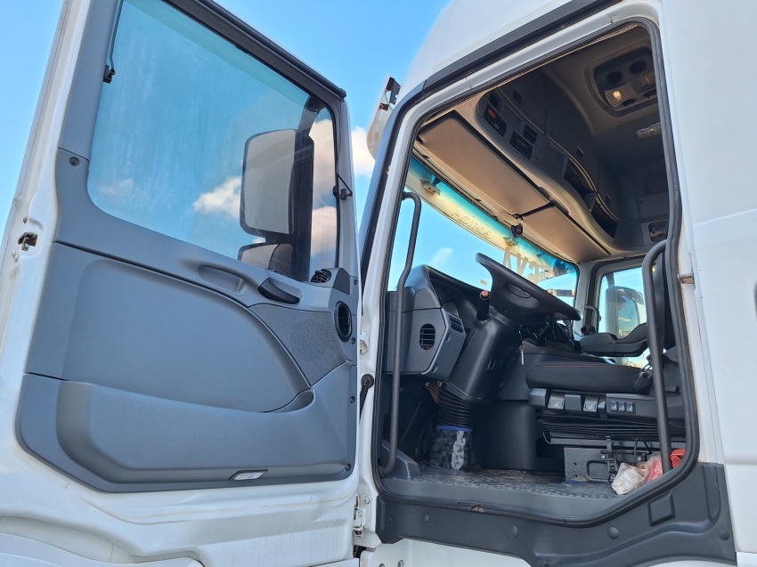 mercedes-benz actros 2651s megaspace 6x4 2018