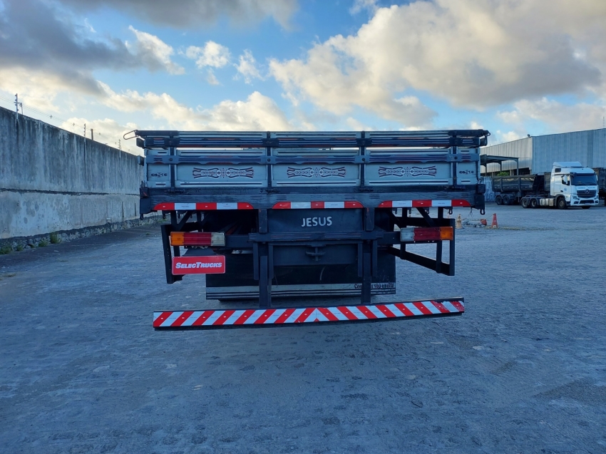 caminhao ford cargo 2429 290 6x2 trucado
