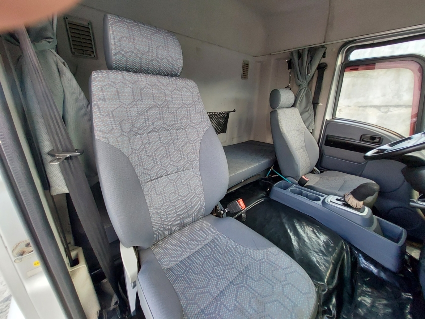 caminhao ford cargo 2429 290 6x2 trucado