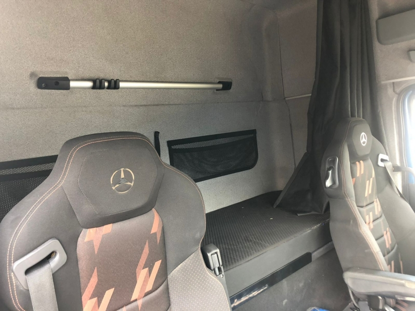 mercedes-benz axor 2544 2017/2018 300 diesel automatico 2018 mercedes-benz axor 2544 2017/2018 300 diesel automatico 2018