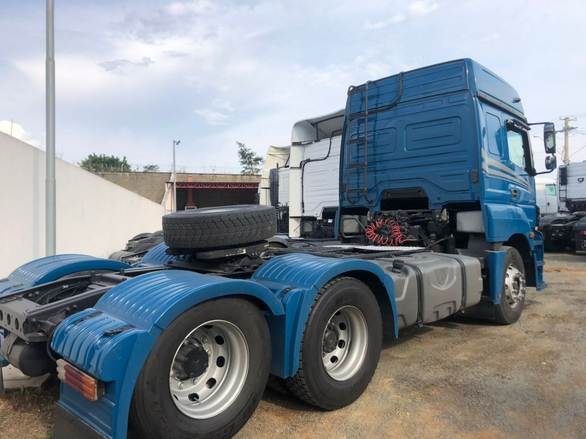 mercedes-benz axor 2017/2018 300 diesel automatico 2018