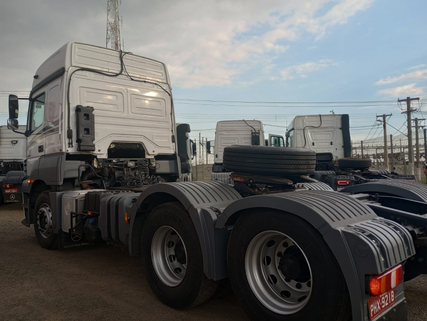 mercedes-benz axor 2536 6x2 leito teto alto 360 diesel automatico 2019 mercedes-benz axor 2536 6x2 leito teto alto 360 diesel automatico 2019