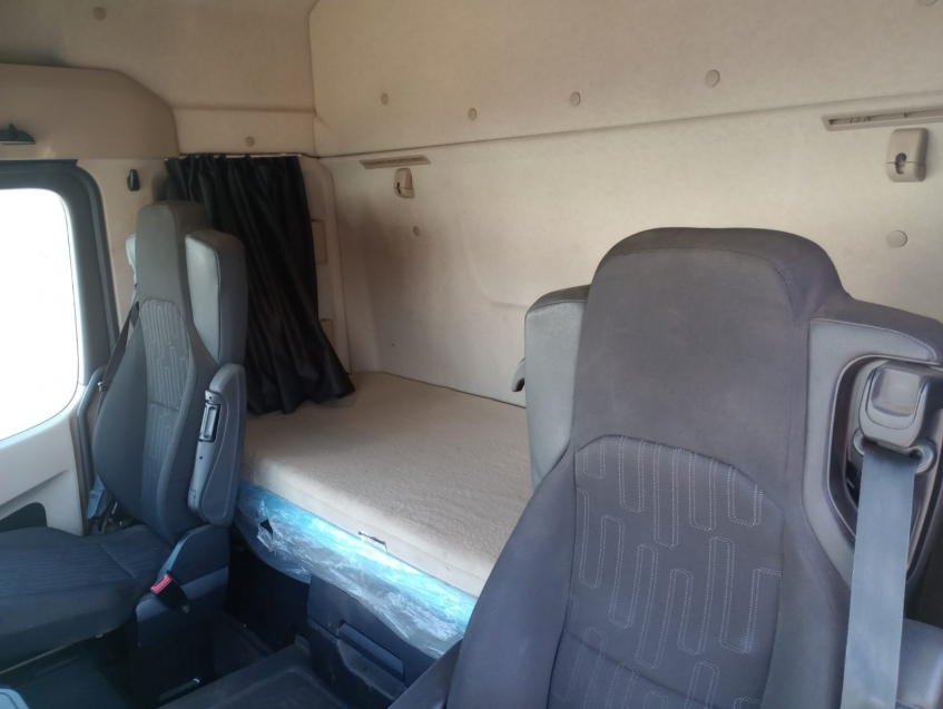 mercedes-benz actros 2651 6x4 new diesel automatico 2021 mercedes-benz actros 2651 6x4 new diesel automatico 2021