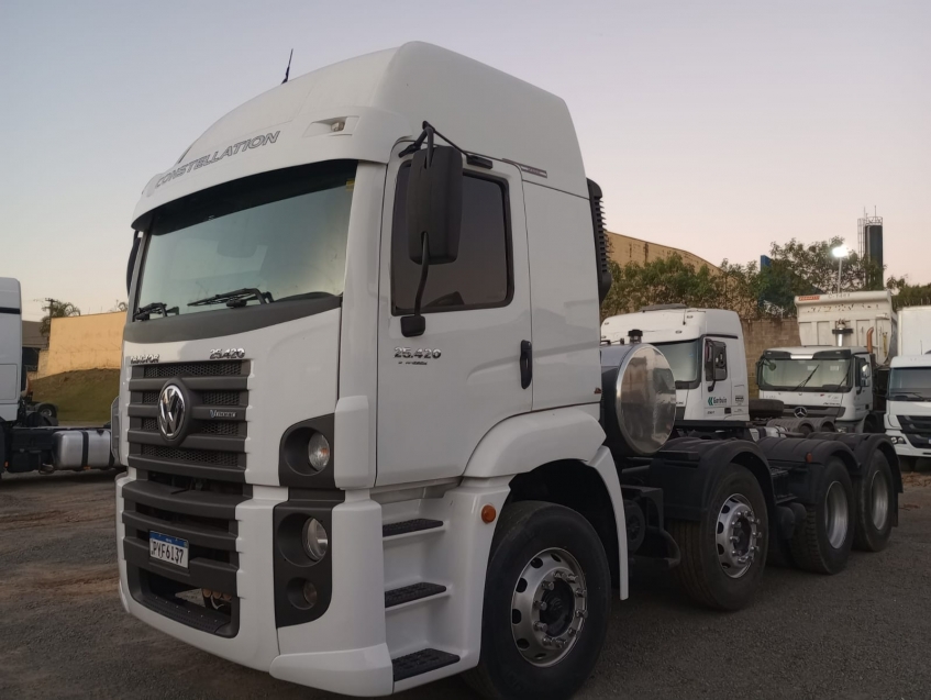 volkswagen 25420 8x2 leito teto alto diesel automatico 2016 volkswagen 25420 8x2 leito teto alto diesel automatico 2016