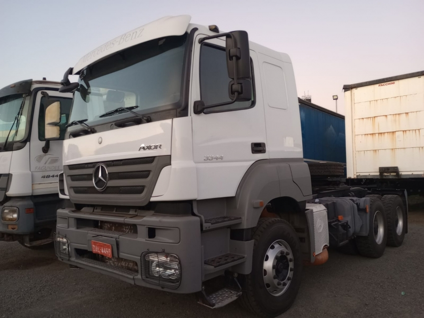 mercedes-benz axor 3344 leito teto baixo diesel automatico 2019 mercedes-benz axor 3344 leito teto baixo diesel automatico 2019