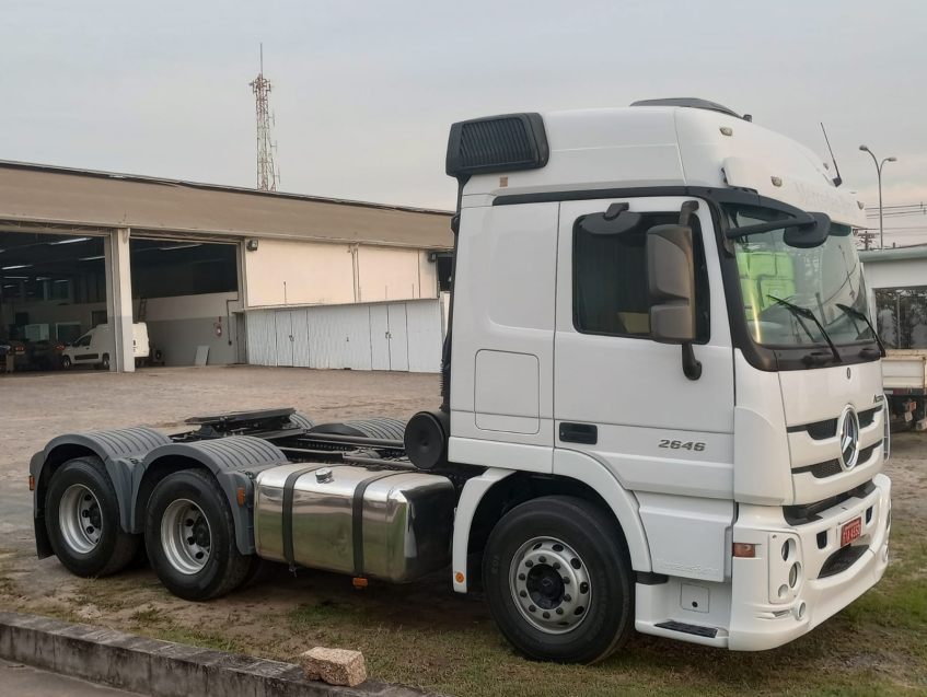 mercedes-benz actros ls 6x4 confort diesel automatico 2016