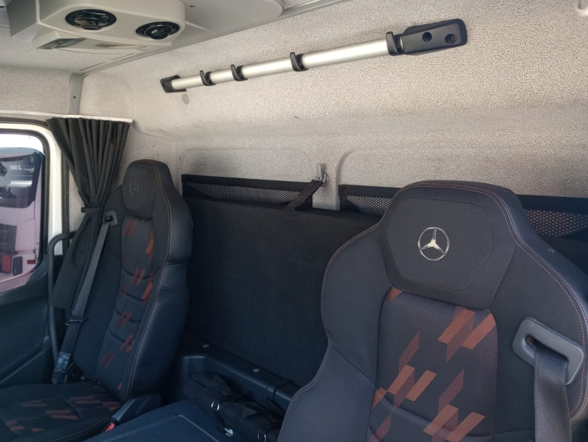 mercedes-benz atego 2430 cabine simples automatico 300 diesel 2019 mercedes-benz atego 2430 cabine simples automatico 300 diesel 2019