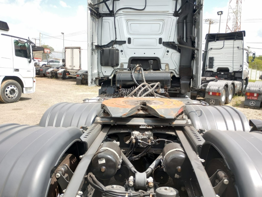 mercedes-benz actros 2651 mb s 6x4 14 diesel automatico 2021 mercedes-benz actros 2651 mb s 6x4 14 diesel automatico 2021