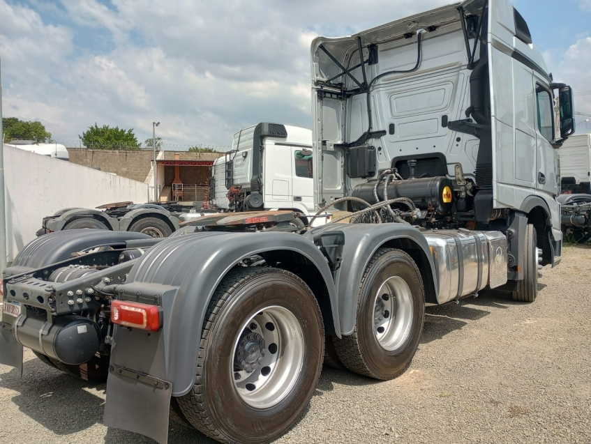 mercedes-benz actros 2651 mb s 6x4 14 diesel automatico 2021 mercedes-benz actros 2651 mb s 6x4 14 diesel automatico 2021