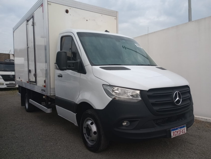 mercedes-benz sprinter 516 com bau isotermico 2200 diesel manual 2021 mercedes-benz sprinter 516 com bau isotermico 2200 diesel manual 2021