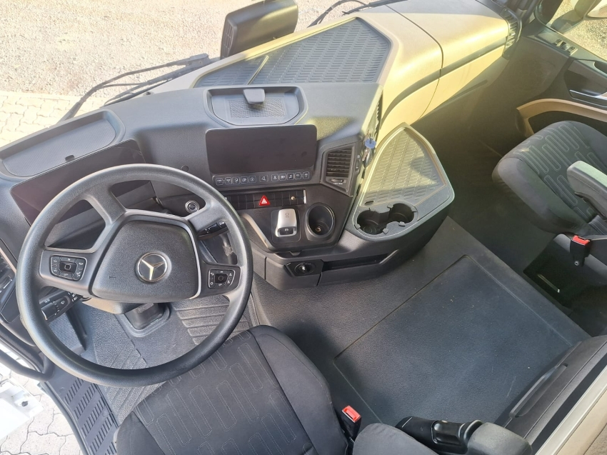 mercedes-benz actros 2651 s 6x4 2021
