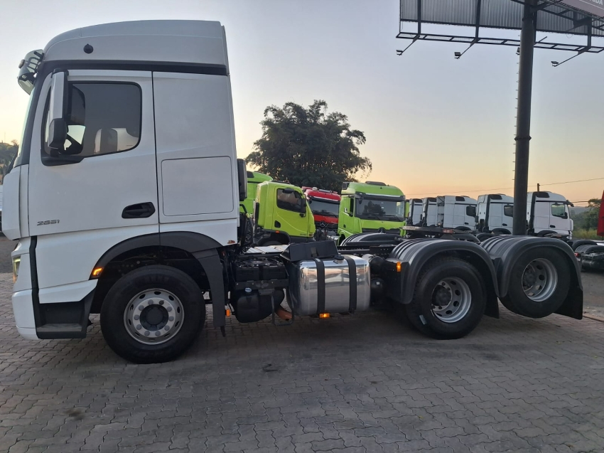 mercedes-benz actros 2651 ls 6x4 2021.