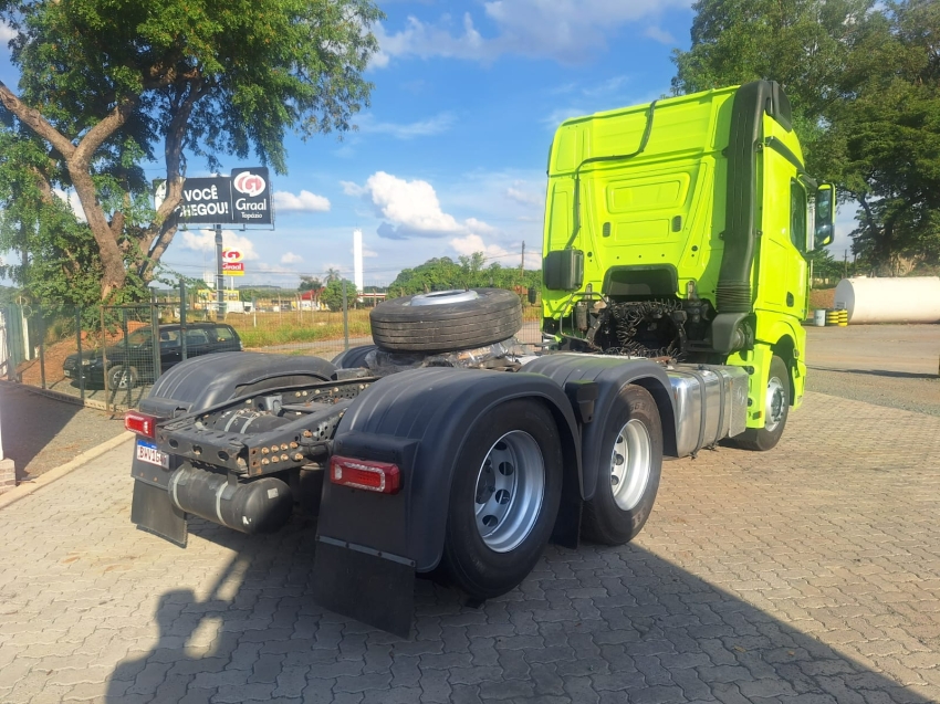 mercedes-benz actros 2548 6x2 2022.