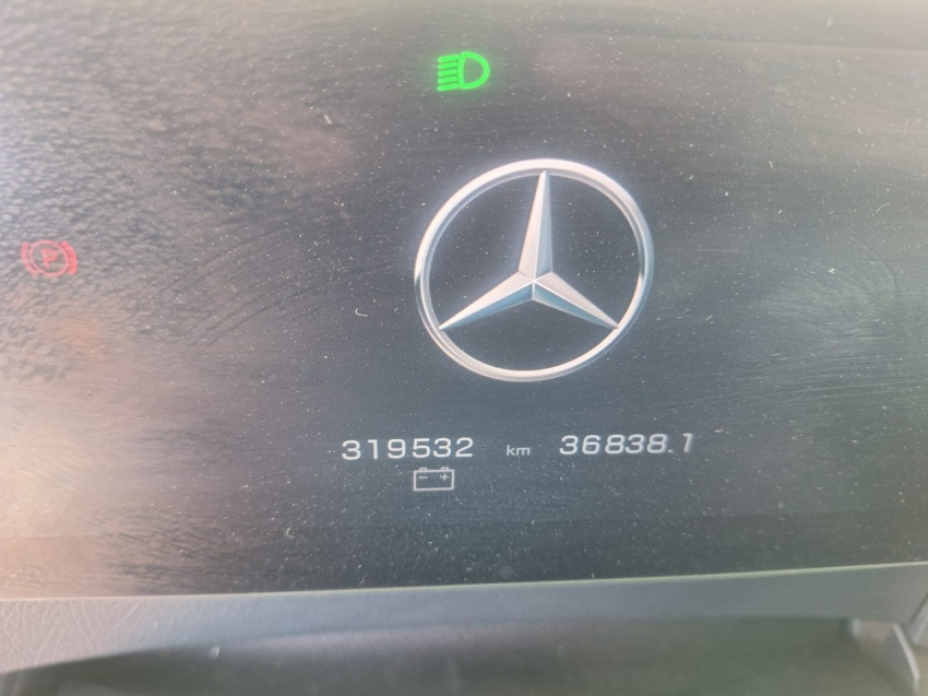mercedes-benz actros 2548 6x2 2022.
