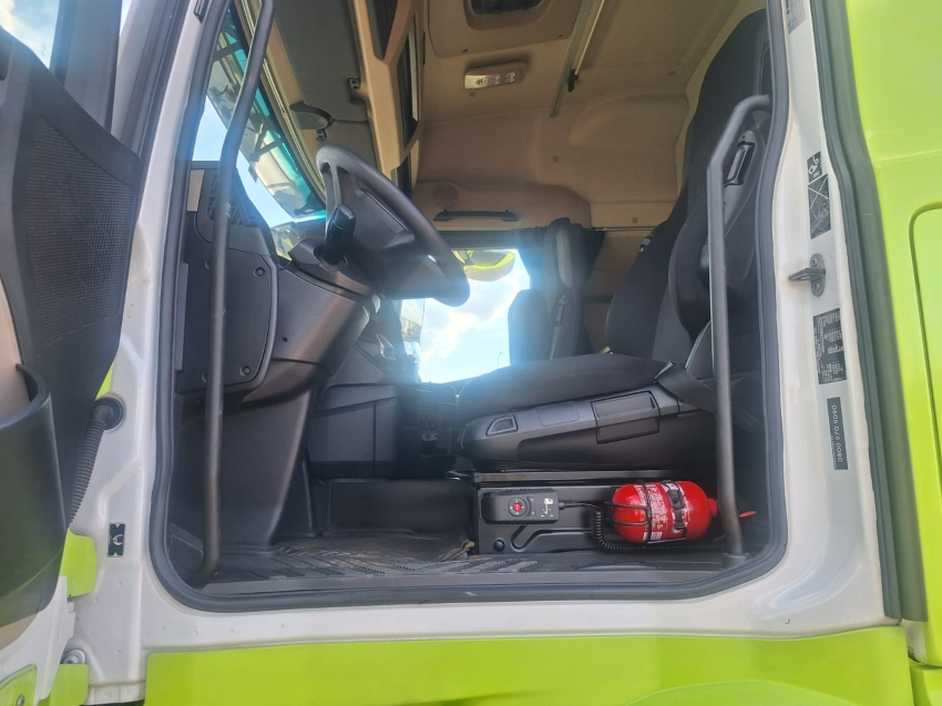 mercedes-benz actros 2548 6x2 2022.