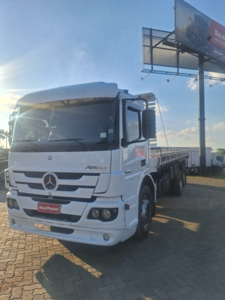 mercedes-benz  atego 2430 6x2 2019/19