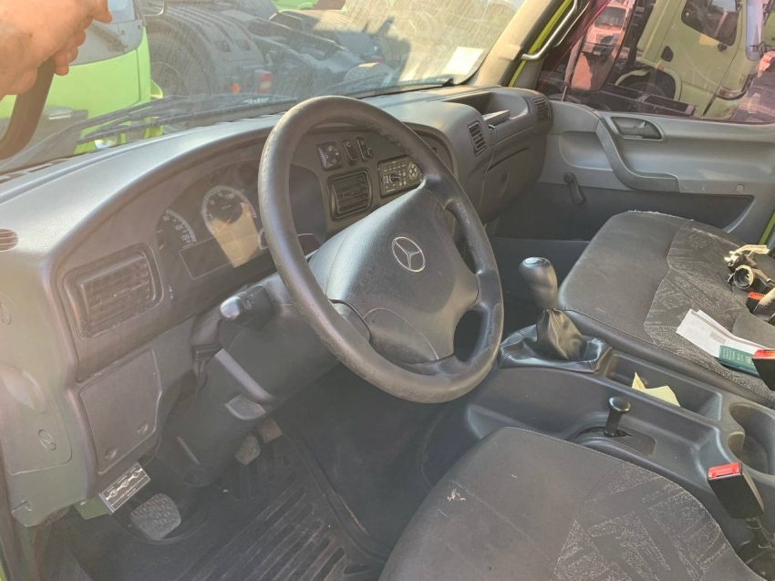 mercedes-benz accelo 815 4x2