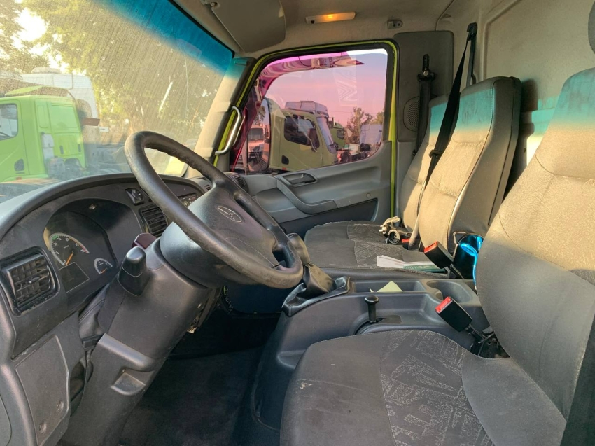 mercedes-benz accelo 815 4x2