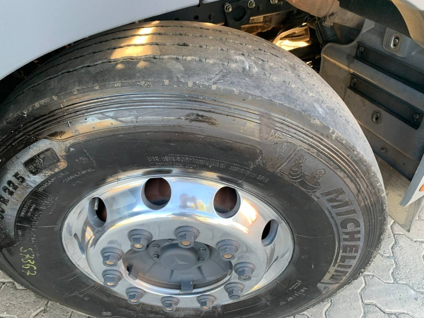 mercedes-benz axor 2536 ls 6x2 2019.