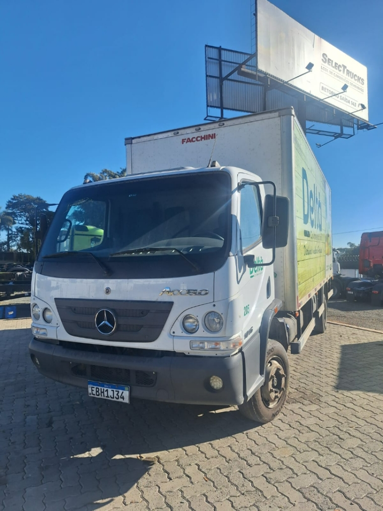 mercedes benz accelo 1016 4x2  2022