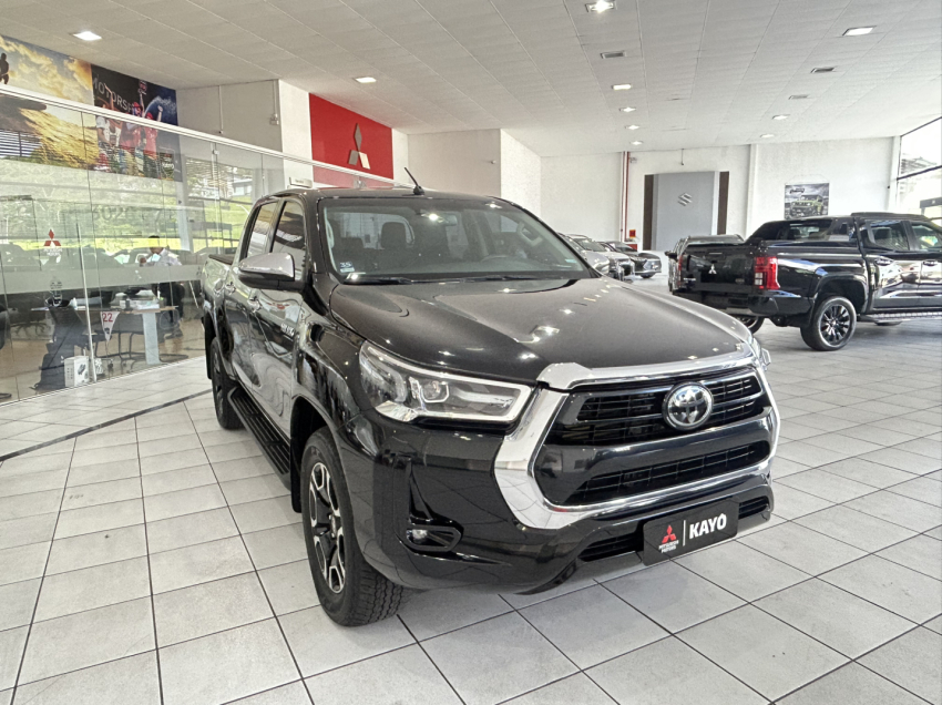 toyota hilux 2.8 d-4d turbo diesel cd srx 4x4 automatico 4p 20216