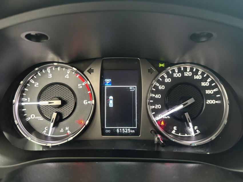 toyota hilux 2.8 d-4d turbo diesel cd srx 4x4 automatico 4p 202117