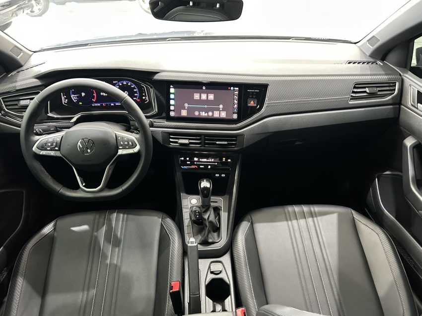 volkswagen nivus 1.0 200 tsi total flex highline automatico 4p 202512