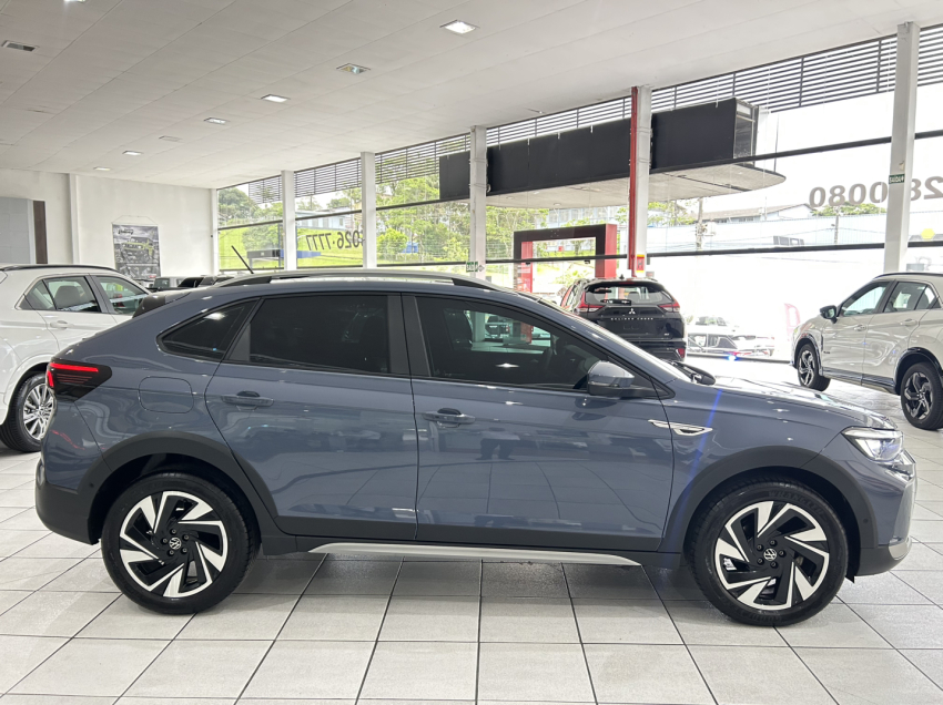 volkswagen nivus 1.0 200 tsi total flex highline automatico 4p 20255