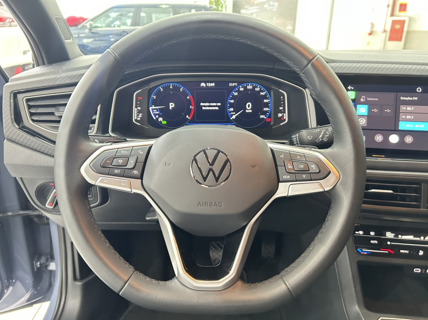 volkswagen nivus 1.0 200 tsi total flex highline automatico 4p 202517