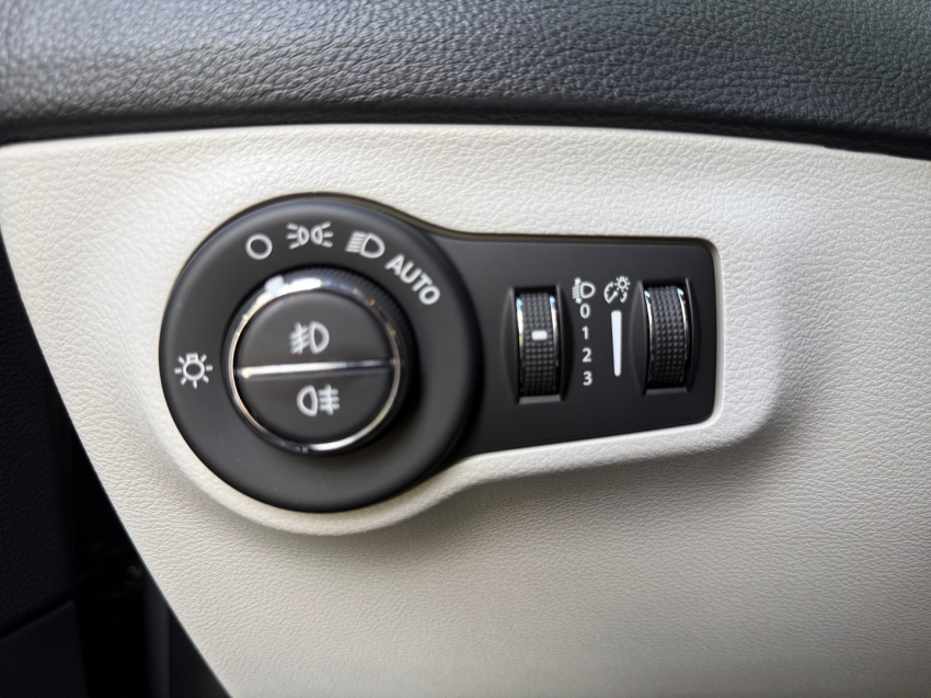 jeep compass 2.0 16v flex limited automatico 4p 202015