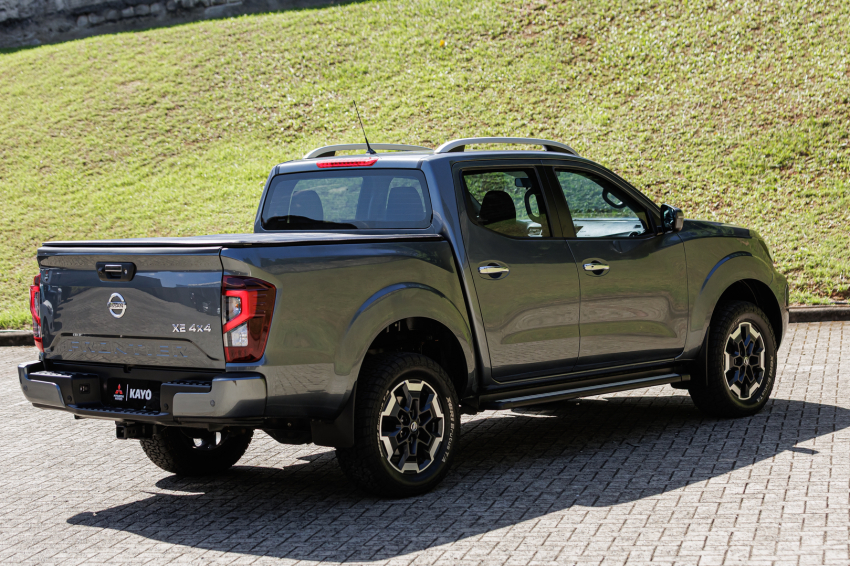 nissan frontier 2.3 16v turbo diesel xe cd 4x4 automatico 4p 20233