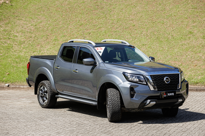 nissan frontier 2.3 16v turbo diesel xe cd 4x4 automatico 4p 2023