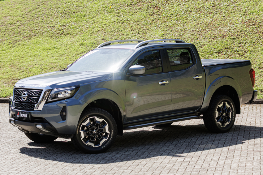 nissan frontier 2.3 16v turbo diesel xe cd 4x4 automatico 4p 202318