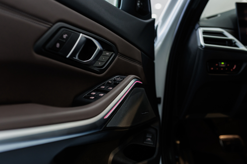 bmw 320i 2.0 16v turbo flex m sport automatico 4p 202517