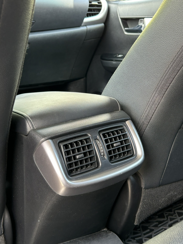 toyota hilux 2.8 d-4d turbo diesel cd srx 4x4 automatico 4p 202314